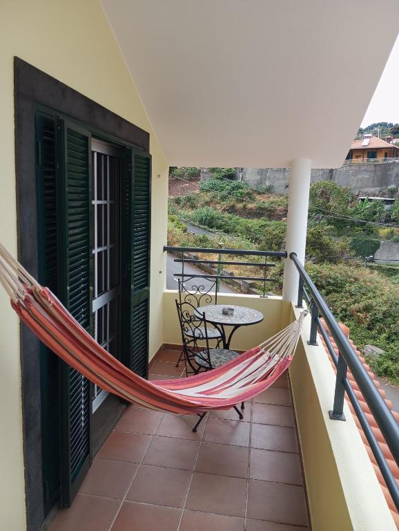 Dotty's House, Gaula