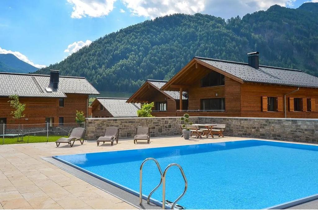 AlpinPark Chalet mit Swimmingpool, Sonnenloggia und Kamin - Großglockner Resort Matrei - 4