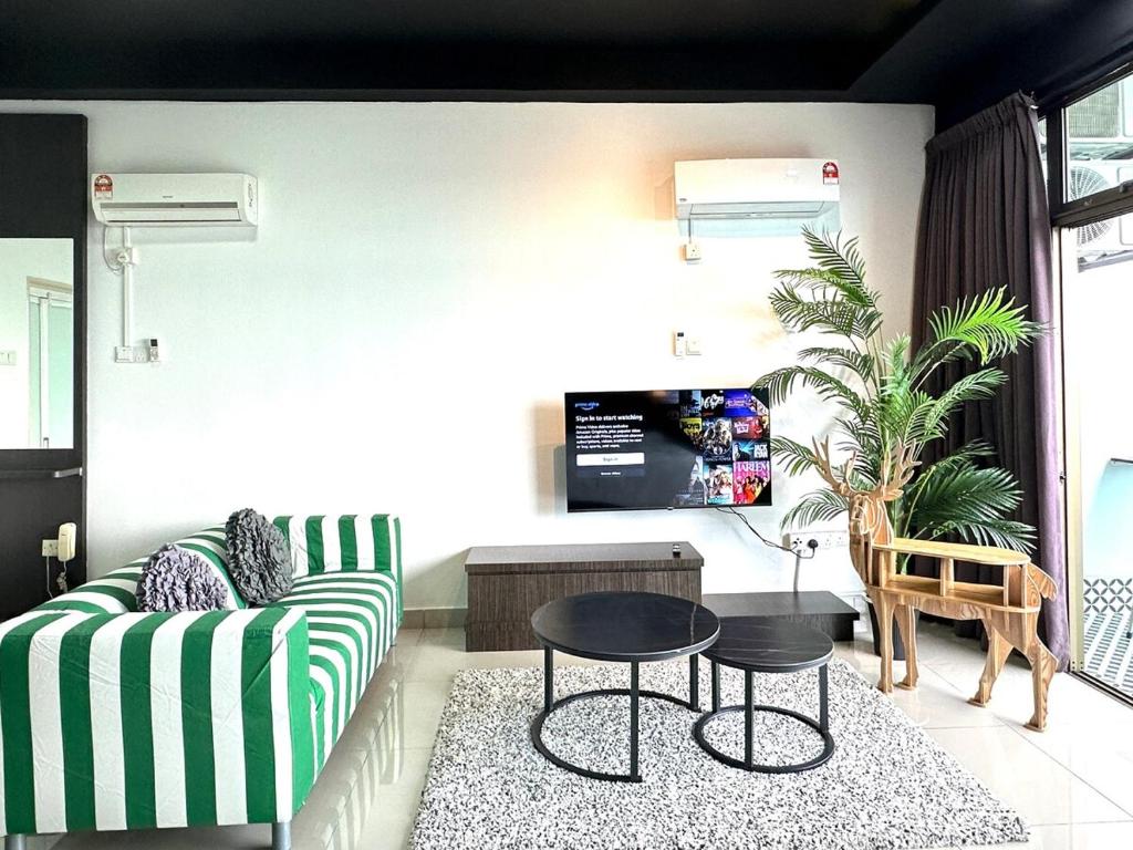 LakeView Suite Palazio Austin Studio, Johor Bahru