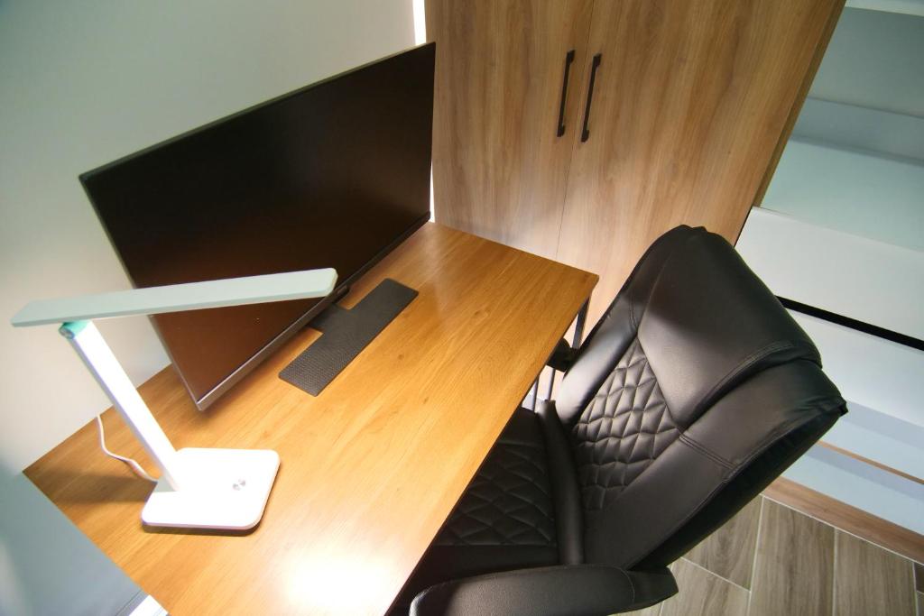 Comodo departamento, centrico - 4