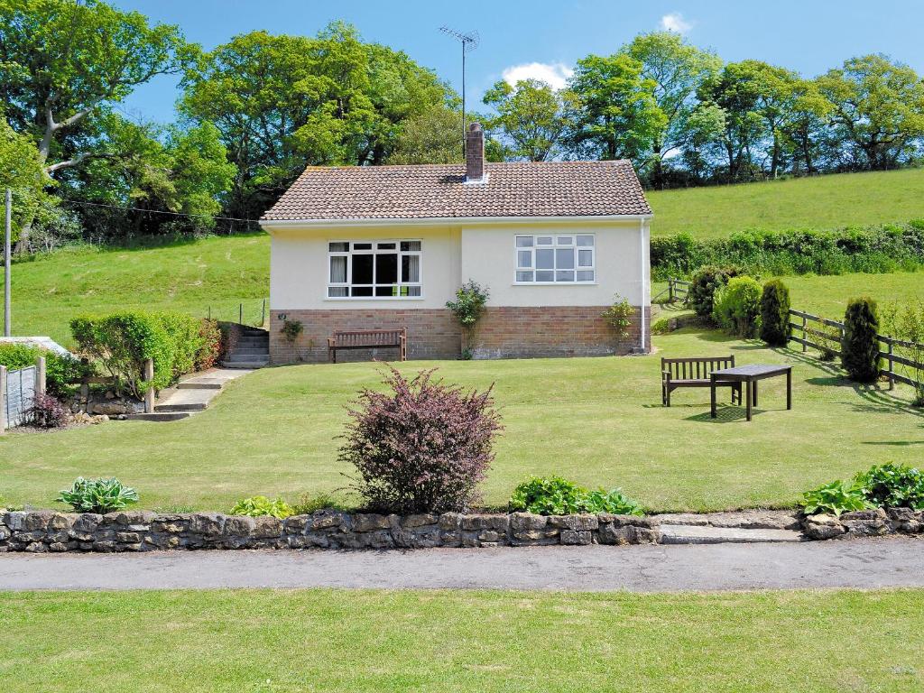 Valley View-E1866, Powerstock