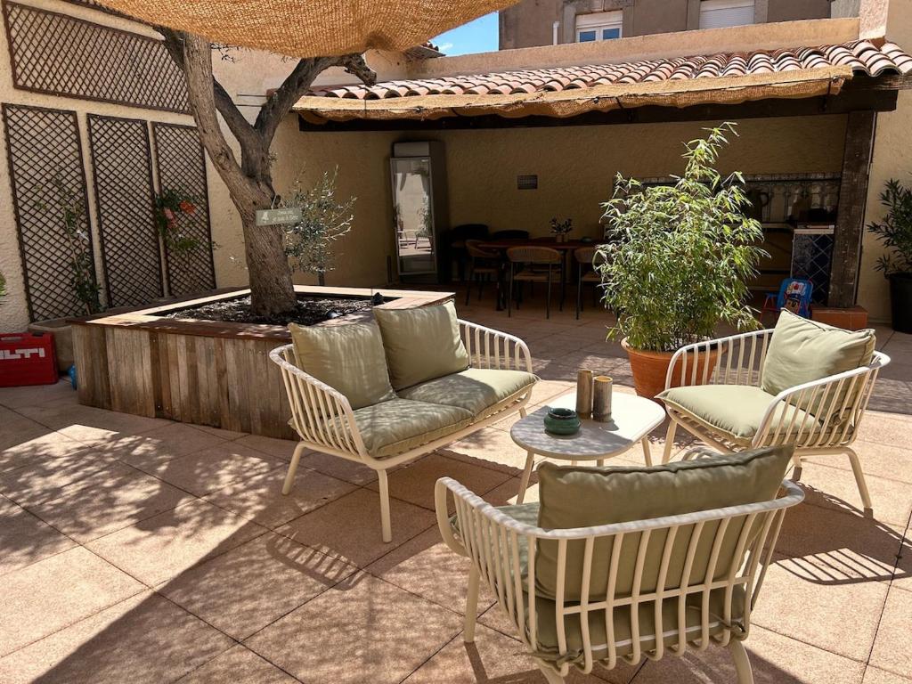 Maison de Charme avec Patio et Garage Privé Sète Centre - 3