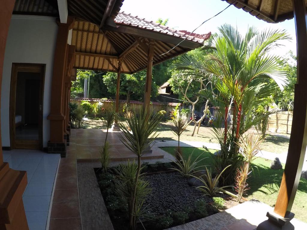 Biorock Homestay &#038; Dive Center Pemuteran