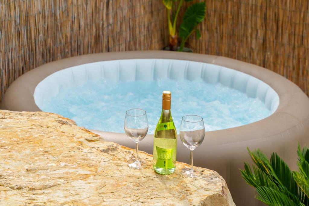 Vall Distria, Sečovlje