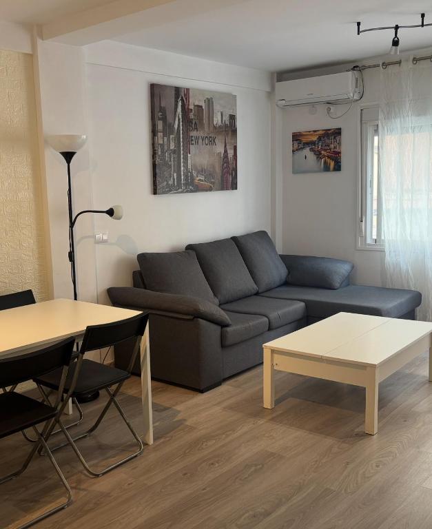 Duplex a 3 minutos de playa de la victoria Cadiz - 1