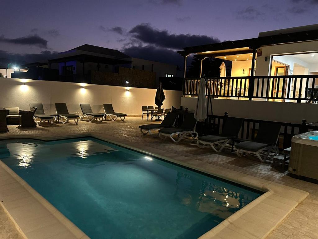Villa Poppy - 4
