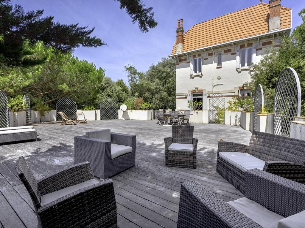 Villa Familiale près du Moulleau et Plage des Arbousiers avec Grand Jardin et Terrasse - FR-1-433-18 - 4