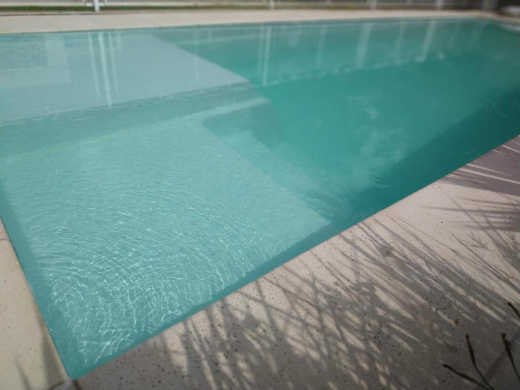 Ayres de Merlo Aparts, Merlo