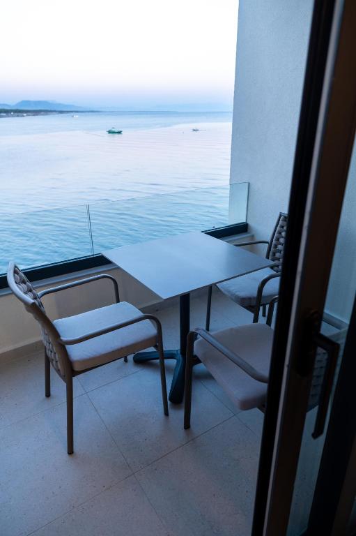 Sea Star Apartments - 3