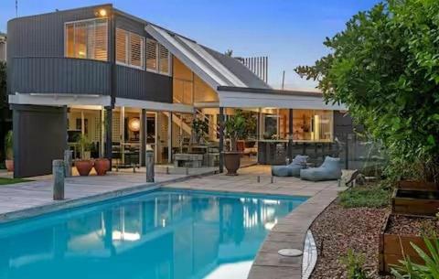 Minyama Magic - Waterfront Stay!, Buddina