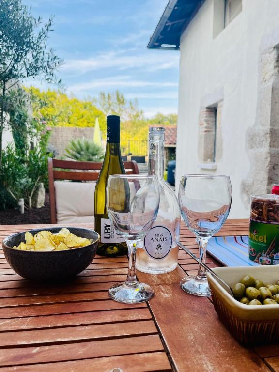 94 Côté Chai - Chai secret en cœur de bourg, Villefranche-du-Queyran