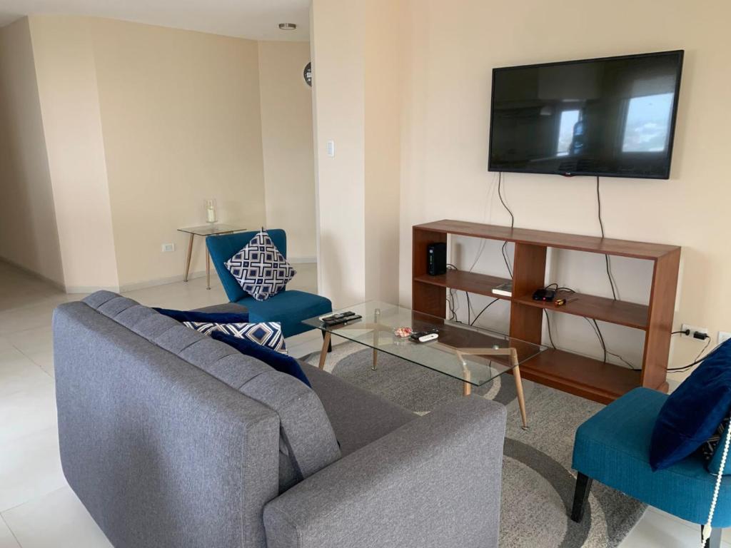 Departamento Completo en zona céntrica - 2