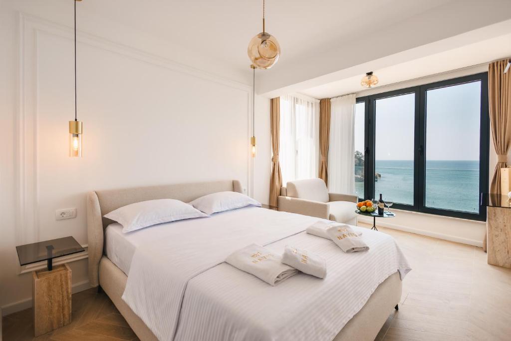 Hotel Navis - 1