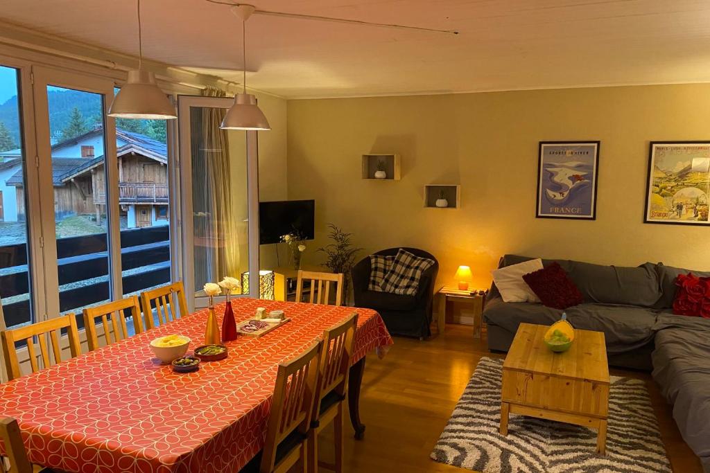 75m With Balcony Near The Slopes! - 3