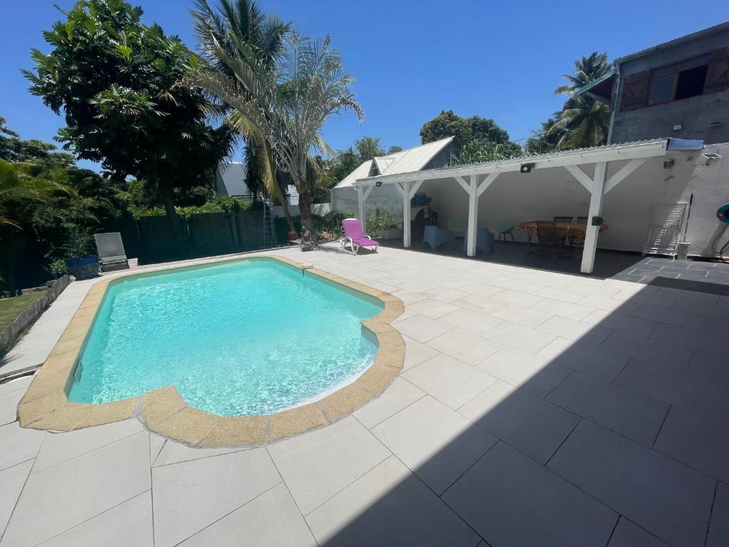 Studio piscine centre Gosier, Le Gosier