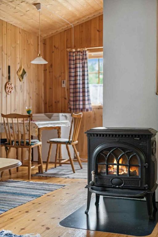 Det er en fantastisk og romslig hytte i Slemdalen, Nordre Osen!, Åmot