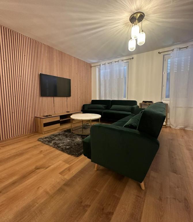 Chic & Confort F3, Auxerre