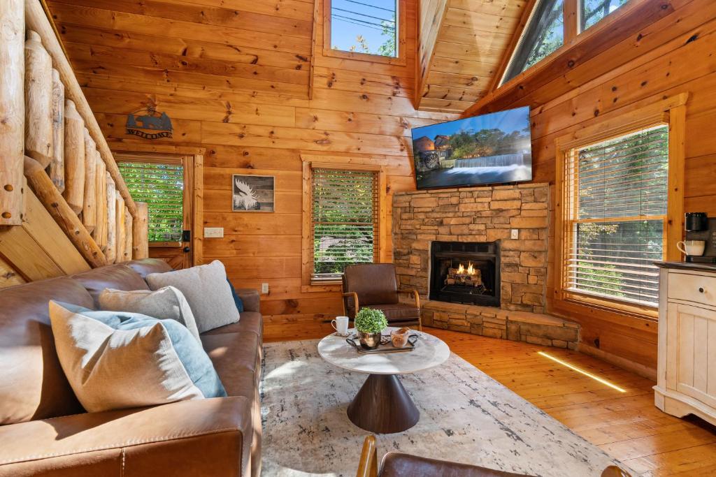 Serenity Escape, Sevierville