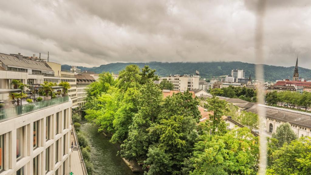 View, Lowenplatz Apartment near Station by Airhome in Zürich