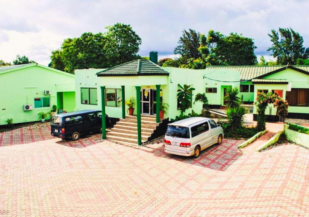 ROYAL SHALOM HOTEL, Lusaka