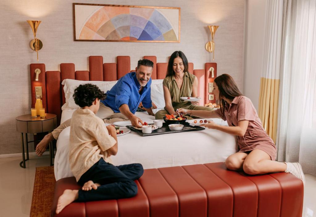 طعام و مشروبات