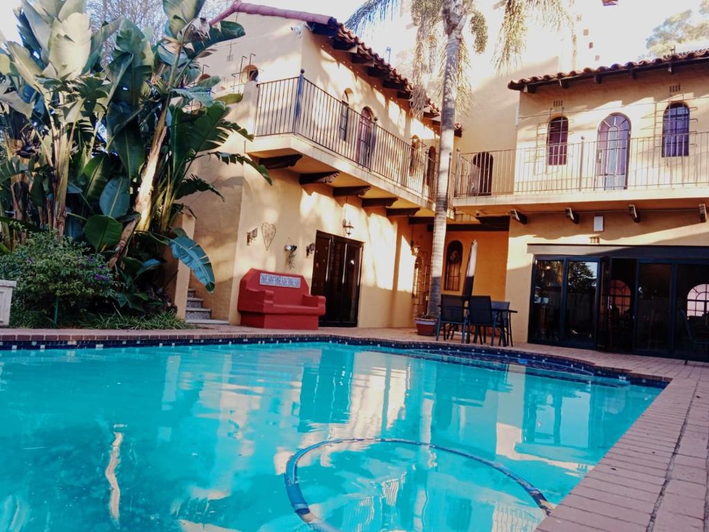 スイミングプール