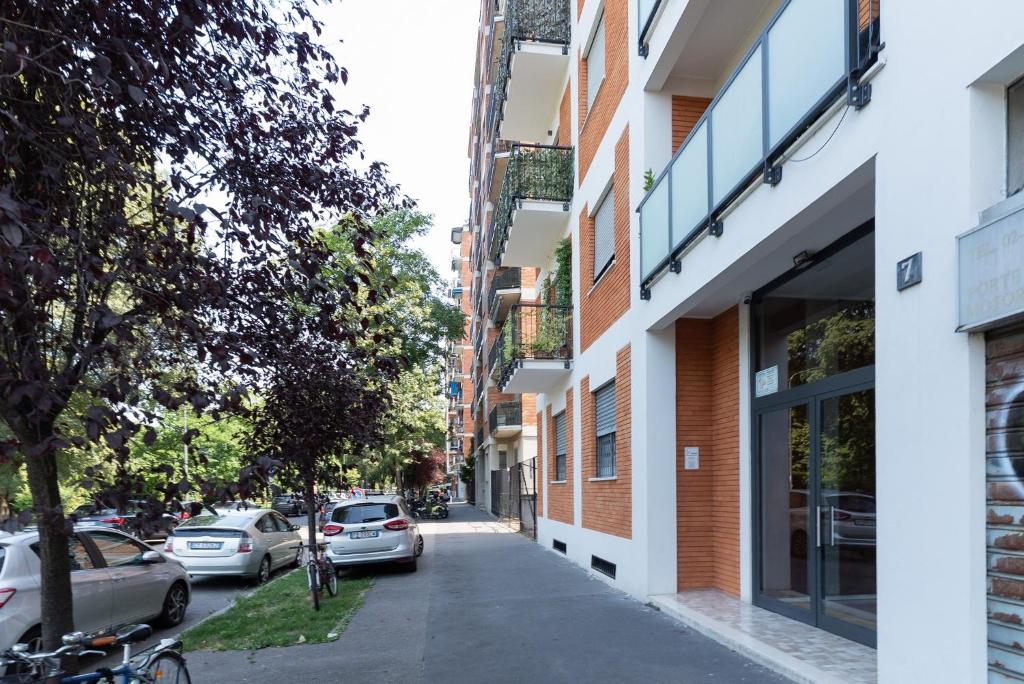 GuestHost - Piazza Tripoli Bright Apartments - 4