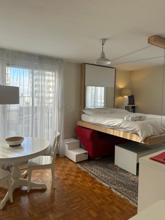 Charming Studio with terrasse - 1BP2P - Eiffel Tour - 1