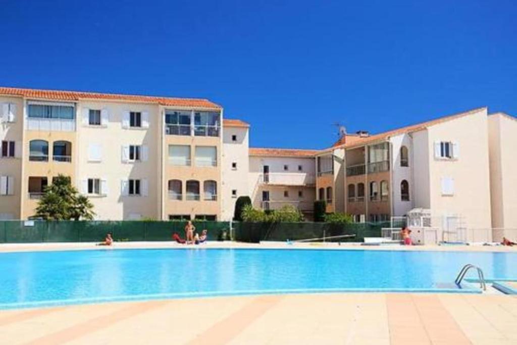 Residence "Le Lagon Bleu" with swimming pool - 1