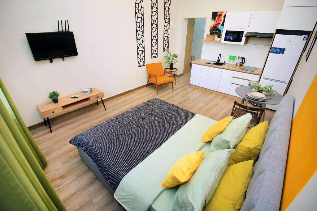 Leon, location Metro, Arbat, Almaty