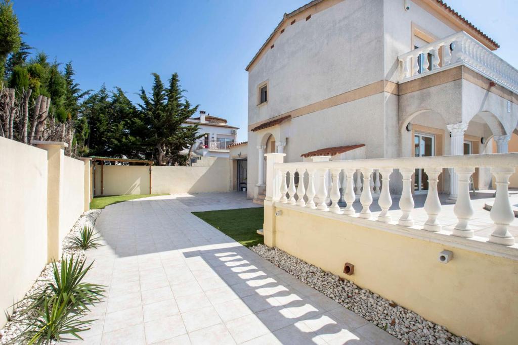 Villa CARMENÇÓ - 4