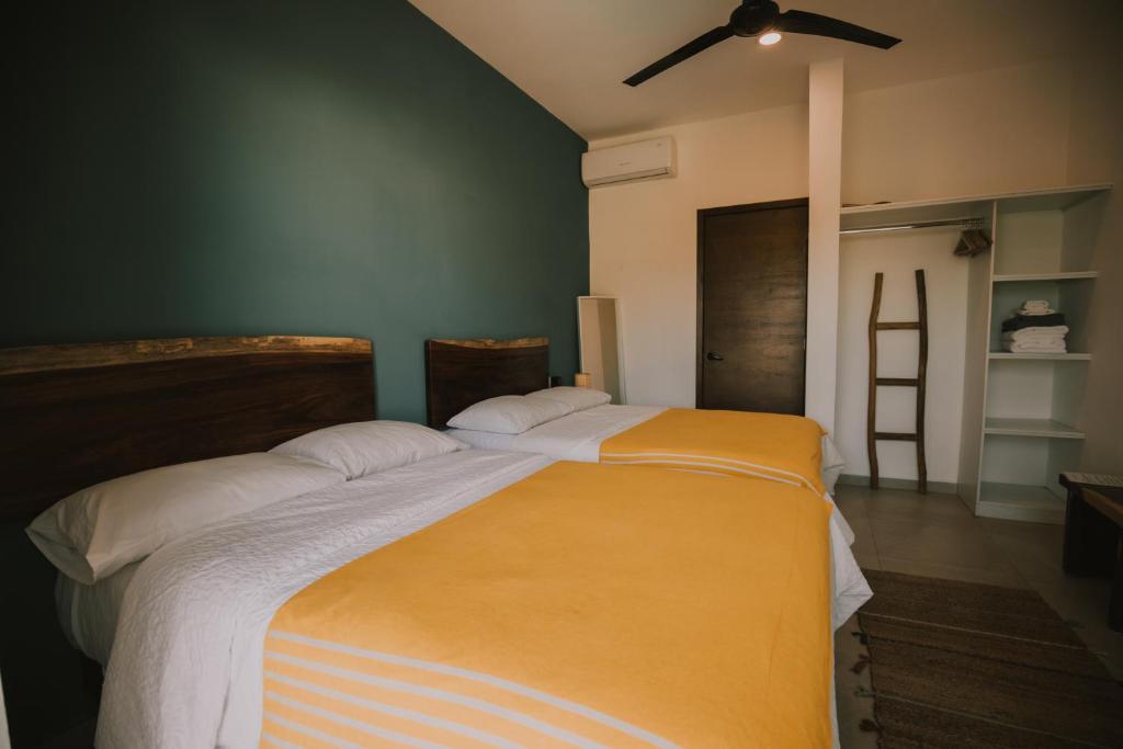 House with private pool, walking distance to beaches & restaurants - 5