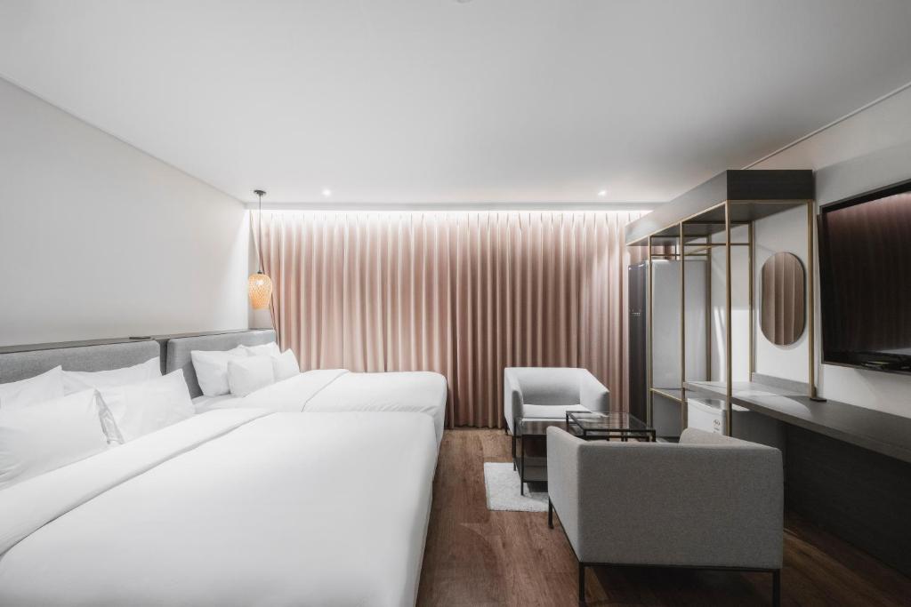 숙소 내부 인테리어 2