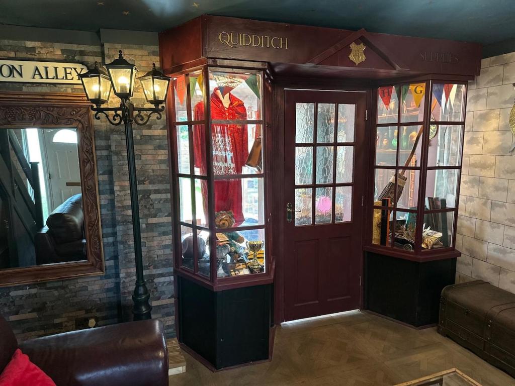 Quidditch Quarters Themed Property, Garston