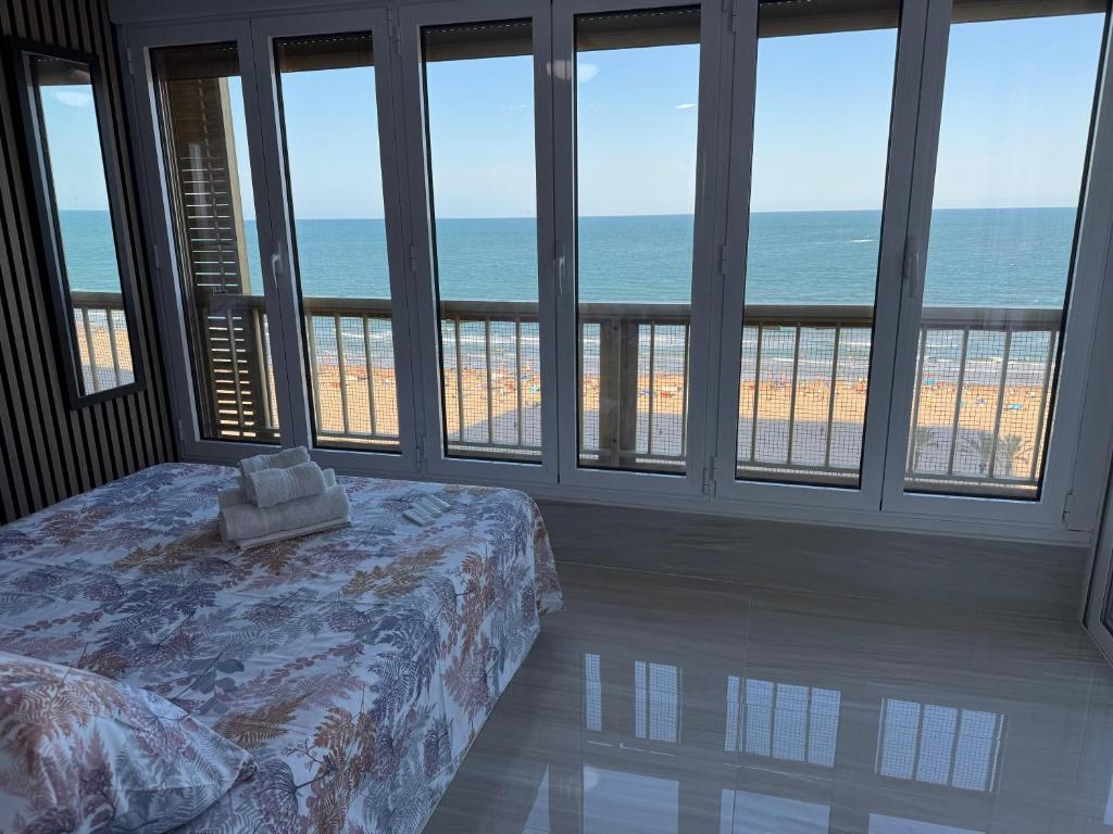 Suite Miramar primera línea playa, Cullera