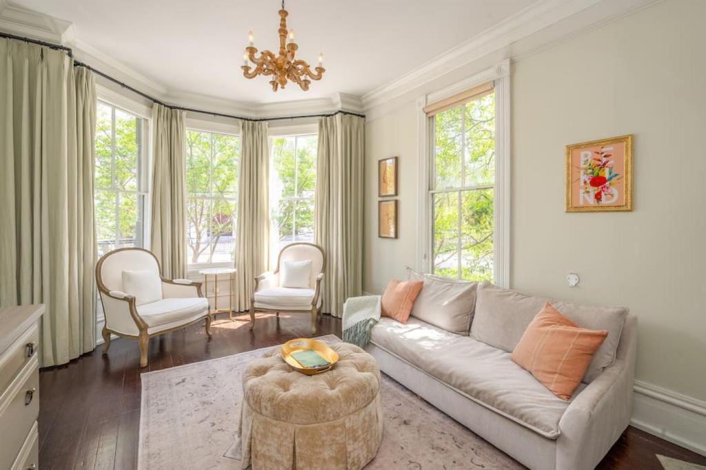 Mirabelle Suite 2, Savannah