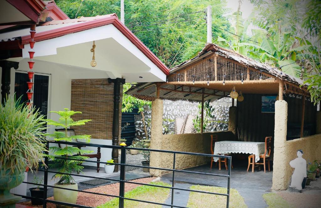 Cinna Coco Villa, Harumalgoda West