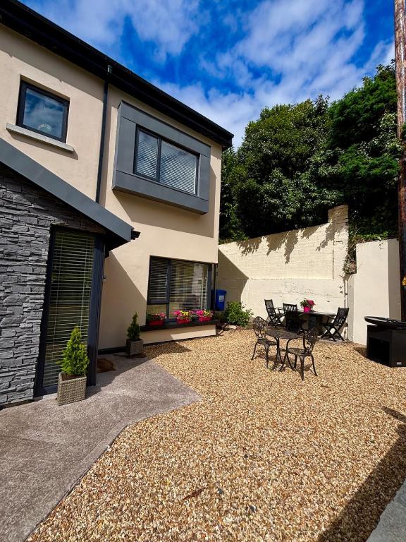 Atlas Harbour Monkstown, Monkstown