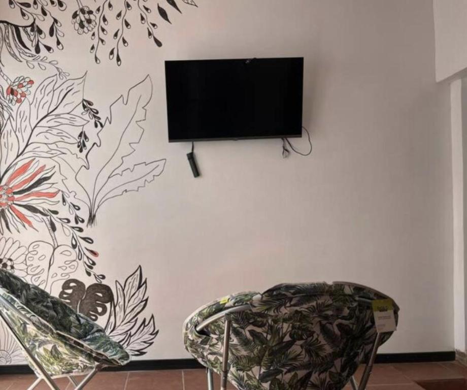 Buganvilla Quepos Dos, Tapantí