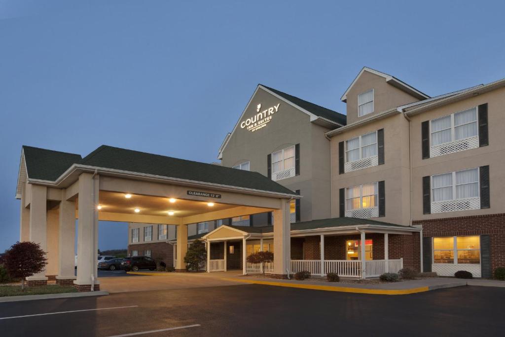 컨트리 인 앤 스위트 바이 래디슨, 해리슨버그, Va (Country Inn & Suites by Radisson, Harrisonburg, VA)