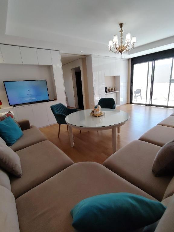 Cosy Duplex vue Océan à Taghazout Bay &front mer, Taghazout