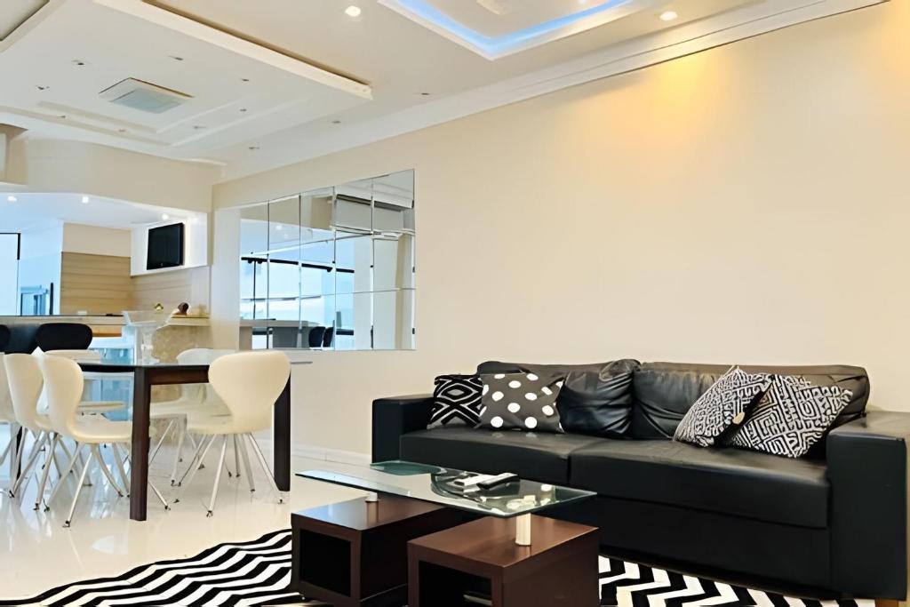 CURTA! |164| Central | 3 quartos | Churrasqueira, Balneário Camboriú