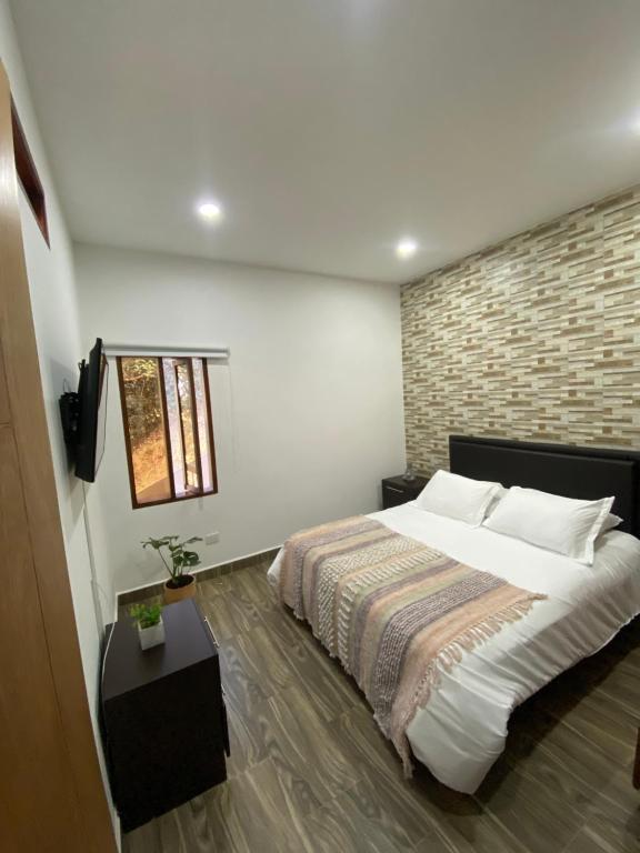 Finca a 3 minutos aeropuerto jmc - 5