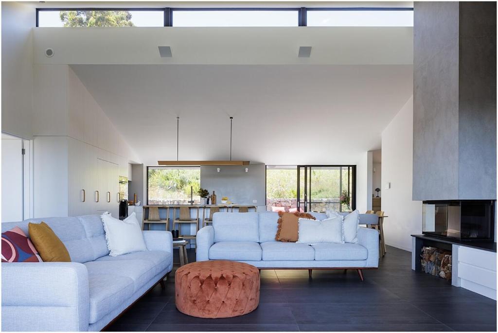 Beach, Golf & Luxury! Sunrise to Sunset Views, Forster