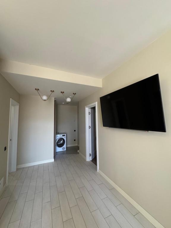 Modern City View Apartment in Prime Location, Kišiněv