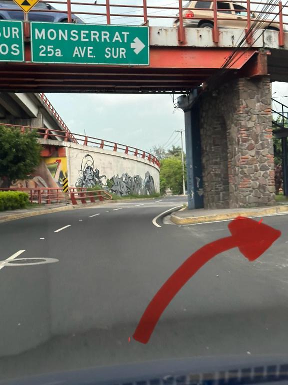 Chavez, San Salvador