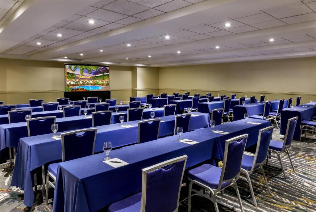 Tárgyalóterem/bálterem