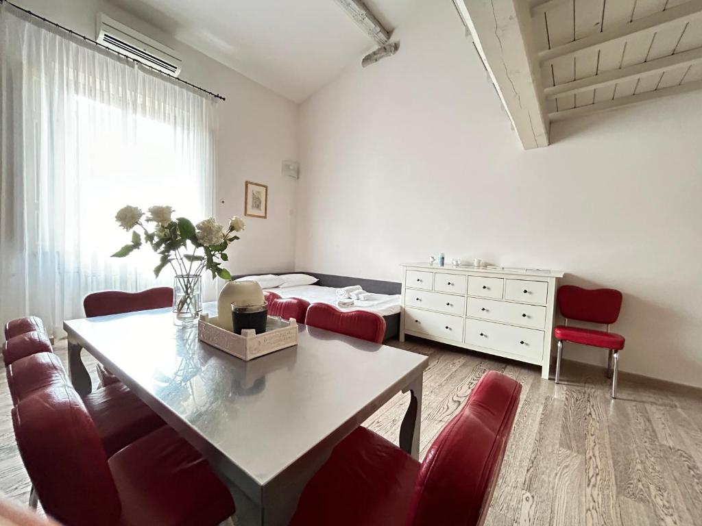 L'insolita 28 by FlorenceHospitality com - 4