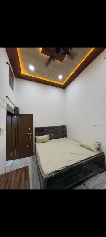 Ladli Ju Somnath Nivas, Vrindavan