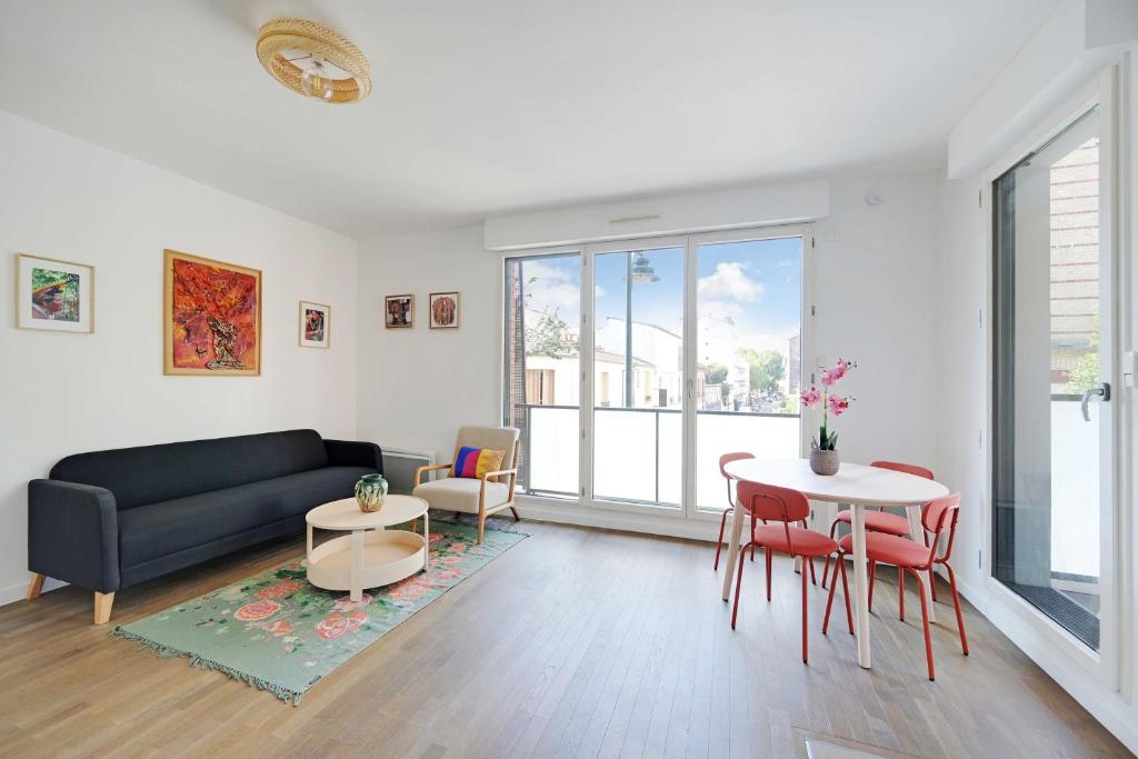 Charming apartment - 2BR-4P- Balcony- Malakoff, Malakoff